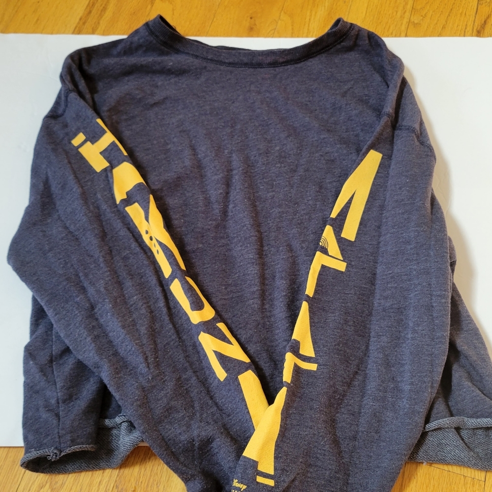 Hakuna Mata cropped long sleeve
